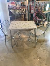 Mid century modern coffee table kid, dont disappoint bring organic linear shapes and contemporary family room related : Mid Century Kids Table Set Form Function