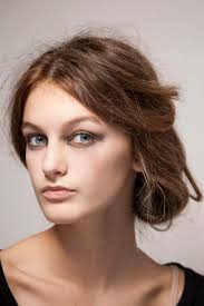 It's a great look that you are sure. 5 Easy Diy Side Bun Hairstyles Stylecaster