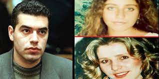 Τη μεγάλη τετάρτη του 1993, στα χέρια τους έπεσε η 28χρονη γαρυφαλλιά γιούργα, μητέρα δύο παιδιών και καμαριέρα του ξενοδοχείου «μεγάλη βρετανία». Proklhsh Apofylakisthke O Egkefalos Ths Symmorias Twn Satanistwn Dolofonwn Ths Pallhnhs Logia Starata