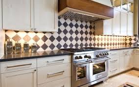 9 Inspirasi Desain Keramik Dinding Dapur Motif Kotak Sederhana Tapi Bikin Terkesan Rumah123 Com