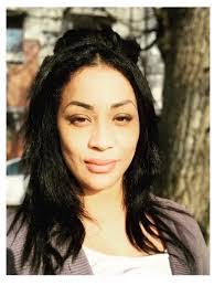 Aurora Sutherland's Instagram, Twitter & Facebook