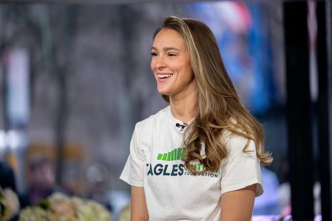 Kylie Kelce Responded to Criticism About Her Eyebrows