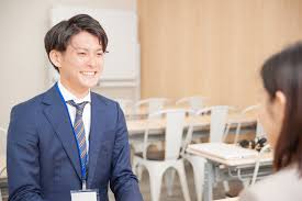 Say hello, say your name, tell a little about yourself. How To Introduce Yourself Business Japanese For Beginners 1 100 Pure Japan