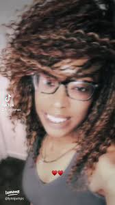 Discover Lynn: Vibrant Self-Expression Through TikTok