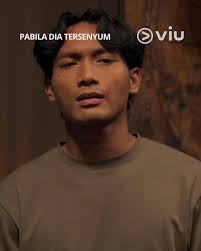 SHAH.. Bukan Shah Rukh Khan. Shah mafia dari Kg Baru kome.. "KL Gangster  Underworld" Series Version Kesinambungan jalan cerita dari filem KL  Gangster. Filem tak layan sangat, gitu2 je, kredit abg Apek