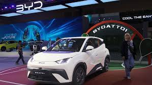 BYD Atto 1 Jadi Raja Jalanan Baru RI, Kalahkan Kompetitor Lawas