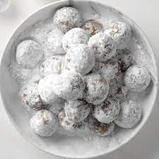 Holiday Rum Balls Recipe Cookies Recipes Christmas Classic Cookies Recipes Christmas Dishes