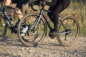 27 likes · 30 talking about this · 5 were here. Capovelo Com Parcours Goes Wider With New Ronde Wheelset