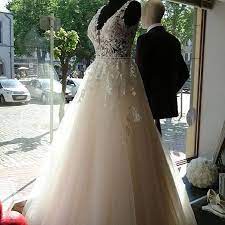 Brautmode oder brautkleider in erkelenz gesucht? Ladys Braut Und Schutzenmoden Erkelenz Home Facebook