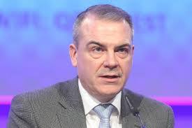 Keith Lees's Instagram, Twitter & Facebook