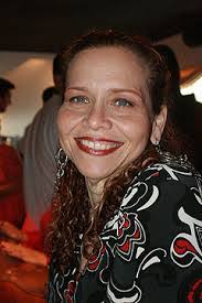 Janet Farrington's Instagram, Twitter & Facebook