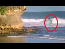 Koleksi foto dan gambar pemandangan indah expedia dari berbagai destinasi di seluruh dunia. Benarkah Orang Tenggelam Di Pantai Selatan Akibat Nyi Roro Kidul Simak Penjelasanya Youtube