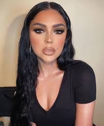 Kimberly Madrigal's Instagram, Twitter & Facebook