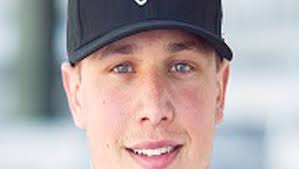 JULY 5 MINOR LEAGUE BASEBALL ROUNDUP: Dexter drives in winning run for  Voyagers