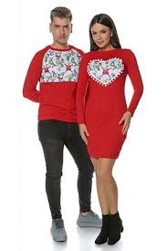 Poti incerca sa alegi un scenariu si sa te comporti ca partenerul tau sau chiar sa intrii mai mult in rol si sa porti si hainele, sa imitati ghiceste ce e in cutie (puteti incerca asta de craciun). Modele De Haine Pentru Craciun Si Sarbatorile De Iarna Online Clothes Christmas Sweaters Fashion