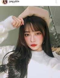 For the woman who wakes up with little time to spare before work, it's the perfect look. 353 Images About Korean Hairstyle On We Heart It See More About Ulzzang Girl And Korean