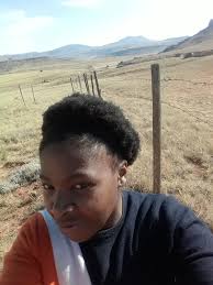 Please is good for a woman to pray to God in the church without covered her  hair.