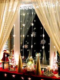 Ideas How To Decorate A Window For The New Year Ukrasit Kvartiru Novogodnie Ukrasheniya I Ukrashenie Doma Na Rozhdestvo