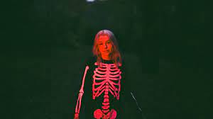 Play phoebe bridgers and discover followers on soundcloud | stream tracks, albums, playlists on desktop and mobile. Phoebe Bridgers Crossing Bridgers Guitar World
