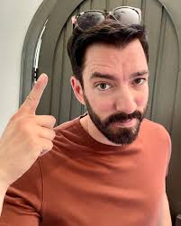 Who looks for hours for sunglasses that have been here the whole time? Not  me…🤦🏻‍♂️