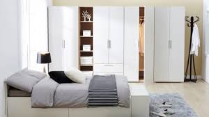 Vastu for bedroom and happy relationship between husband & wife. Vastu Tips For Bedroom Furniture Bring Vastu Friendly Furniture Decorchamp