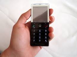 Sony Ericsson Xperia Pureness: Hands-on ...
