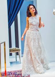 Imagem De Vanessa Hudgens And Dress Blush Bridesmaid Dresses Piece Prom Dress Dresses