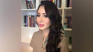 Patut untuk diingat, saat melakukan kejahatan pinangki menyandang status jaksa yang notabene merupakan. Attorney General Allegedly Knowing The Confusion Between Attorney Pinangki And Djoko Tjandra World Today News