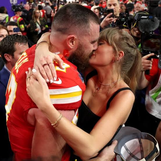 Taylor Swift and Travis Kelce's Full Relationship Timeline