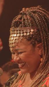 PEDE QUE ELAS VÊM! 🌈✨ Assista agora no YouTube o nosso show de lançamento  no @ccspoficial. Link na bio!, Essa foi a primeira exibição do álbum "Samba  de Dandara", lançado em maio de 2021. Samba de ...