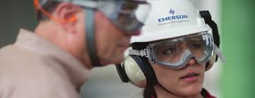 ТЕХНИЧЕСК О Е ОБСЛУЖИВ АНИ Е И РЕМОНТ