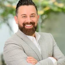 chocolate #laderach #retail #storedesign #swiss #loveladerach  #freshchocolate #miami #aventura