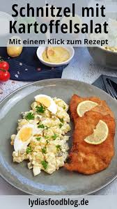 Hahnchen Schnitzel Mit Kartoffelsalat Lydiasfoodblog Rezept In 2020 Kartoffelsalat Einfache Gerichte Schnitzel