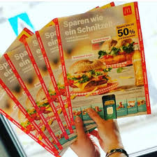 Check deine coupons mcdonalds webseite, drucke dir die aktuellen gutscheine für mcdonalds aus und schau vorbei in deinem mcdonalds restaurant. Mc Donalds Bonusbuch