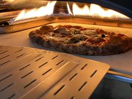 ooni's koda 16 pizza oven is the rare