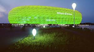 27 şubat 1900'da kulüpteki futbolcular almanya. Almanya Ligi Allianz Arena Yesile Boyaniyor Eurosport