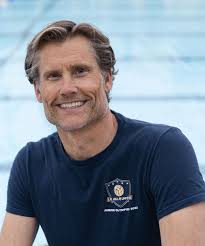 Introducing our 18 & 16u Boys Winter Coaching Staff Arman Momdzhyan