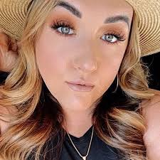 Carissa Hyde (@carissa_hy_) • Instagram photos and videos