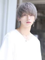 ホワイシュショート メンズ 髪型 lipps 渋谷 mens hairstyle メンズ ヘアスタイル 2021 メンズ ヘアスタイル ヘアカラー シルバー 髪色 メンズ