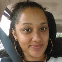 Amanda Diggs's Instagram, Twitter & Facebook