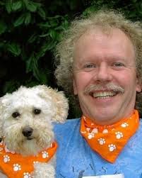 Ralph Welton's Instagram, Twitter & Facebook