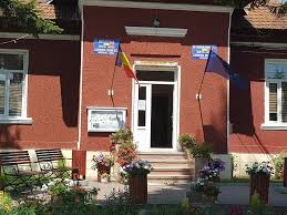 24 (ad)now to him who is able to keep myou from stumbling, and (ae)to present you faultless before the presence of his glory with exceeding joy, 25 to ngod our savior, owho alone is wise, be glory and majesty, dominion and ppower, both now and forever. Primaria Comunei Bunesti