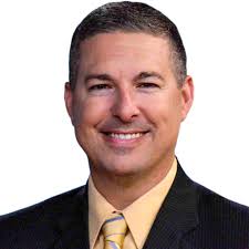 Scott Grayson's Instagram, Twitter & Facebook