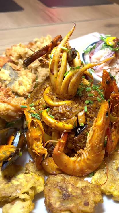 Tsunami de marisco/Seafood 