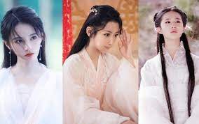 Cô trang sở hữu 3 vòng cực chuẩn đặc biệt vòng 3 của cô trang to đến nổi muốn rớt ra ngoài. Top 10 Ná»¯ Tháº§n Cá»• Trang DÆ°Æ¡ng Má»‹ch Cuc Tá»‹nh Y Trá»‹nh Sáº£ng