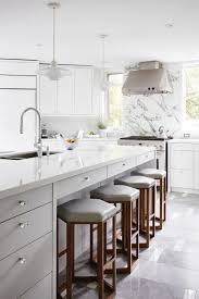 Are all white kitchens going out of style 2021 fall tv. A Spotlight On Sarah Richardson Hawaii Home Remodeling In 2021 Sarah Richardson Design Modern Dining Room Sarah Richardson