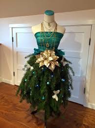 Christmas Tree Mannequin Created This Mannequin Body Form Christmas Tree Display F Fashion Christmas Tree Mannequin Christmas Tree Dress Form Christmas Tree
