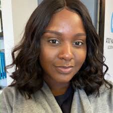 Nyki Sanders (@NykiSanders)