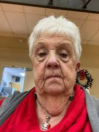 Todays my 98 birthday, but Im sad that no one wished to my me ✨❤️