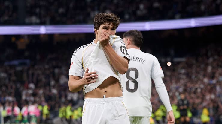 Gonzalo, tras su hat-trick ante el Real Betis: ''Delante de mí tengo a los  mejores del mundo, yo me centro en mí''